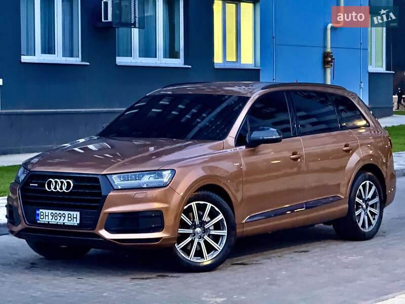 Позашляховик / Кросовер Audi Q7 2017 в Одесі