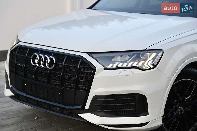 Позашляховик / Кросовер Audi Q7 2020 в Одесі