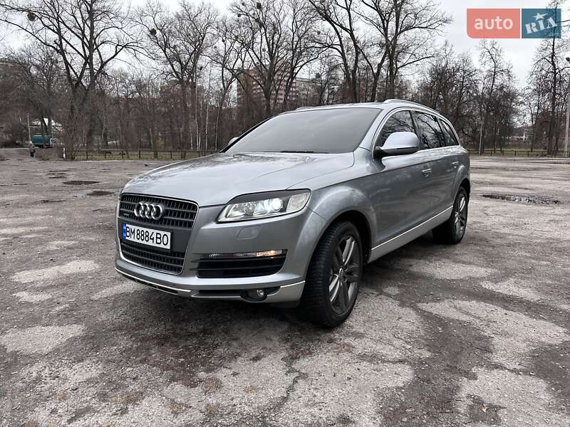 Позашляховик / Кросовер Audi Q7 2006 в Сумах