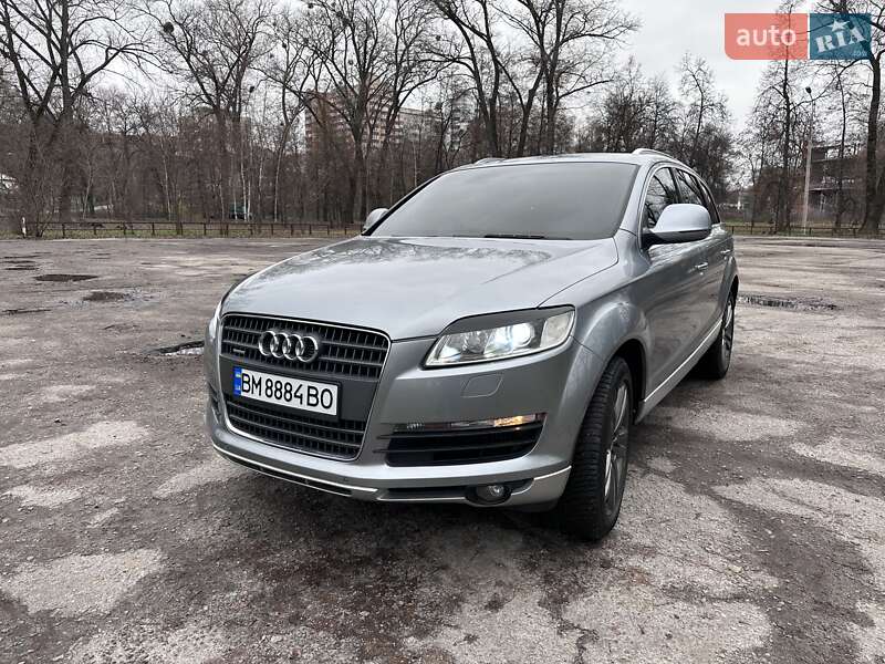 Позашляховик / Кросовер Audi Q7 2006 в Сумах