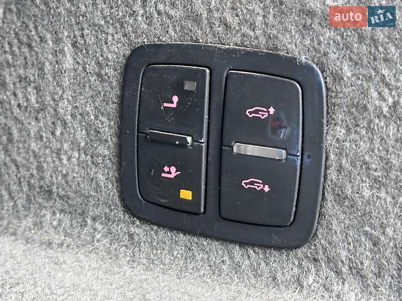 Позашляховик / Кросовер Audi Q7 2006 в Сумах