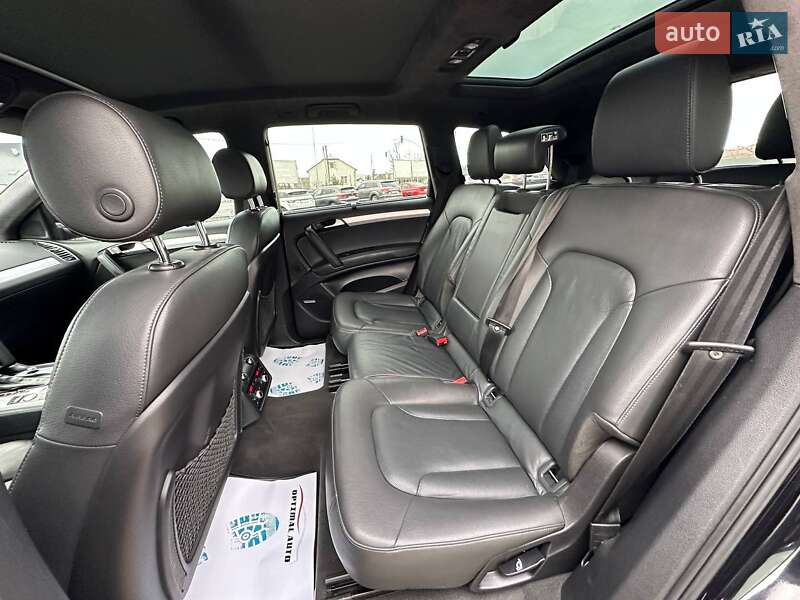 Внедорожник / Кроссовер Audi Q7 2015 в Львове