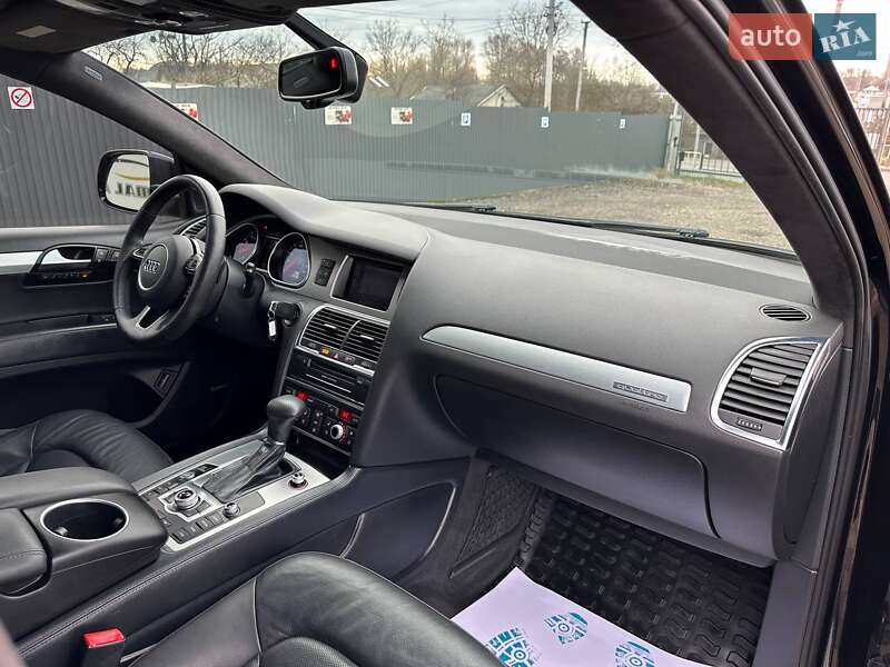 Внедорожник / Кроссовер Audi Q7 2015 в Львове