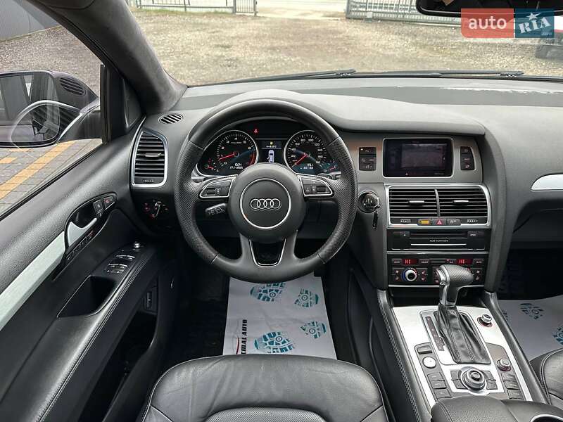 Внедорожник / Кроссовер Audi Q7 2015 в Львове