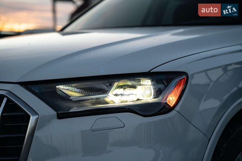 Внедорожник / Кроссовер Audi Q7 2020 в Черновцах