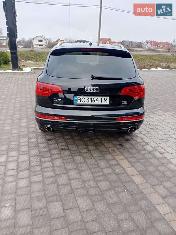 Позашляховик / Кросовер Audi Q7 2012 в Стрию