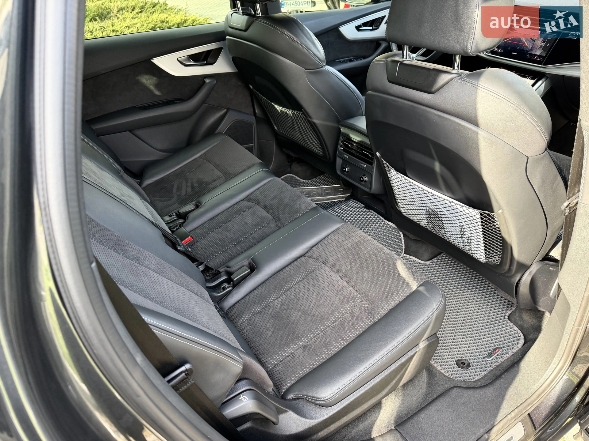 2020 Audi Q7 - мініатюра 18