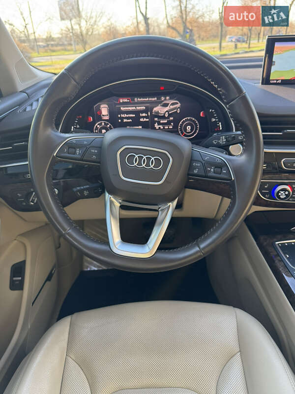 Внедорожник / Кроссовер Audi Q7 2018 в Одессе