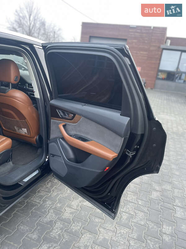 Внедорожник / Кроссовер Audi Q7 2016 в Луцке фото 11 Внедорожник / Кроссовер Audi Q7 2016 в Луцке