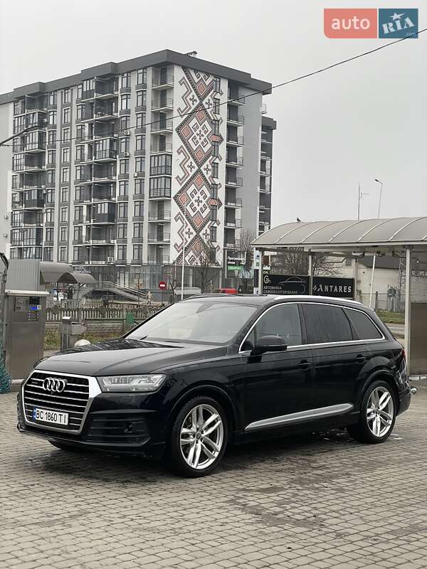Позашляховик / Кросовер Audi Q7 2015 в Івано-Франківську