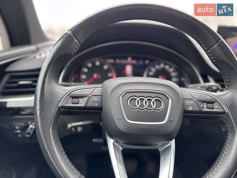 Внедорожник / Кроссовер Audi Q7 2017 в Коломые