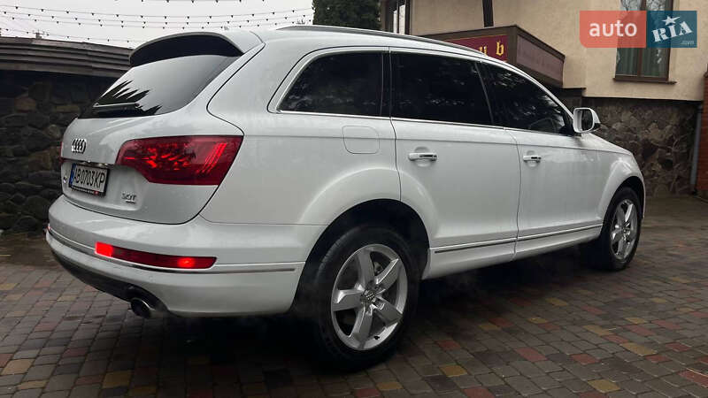 Позашляховик / Кросовер Audi Q7 2015 в Хмельницькому