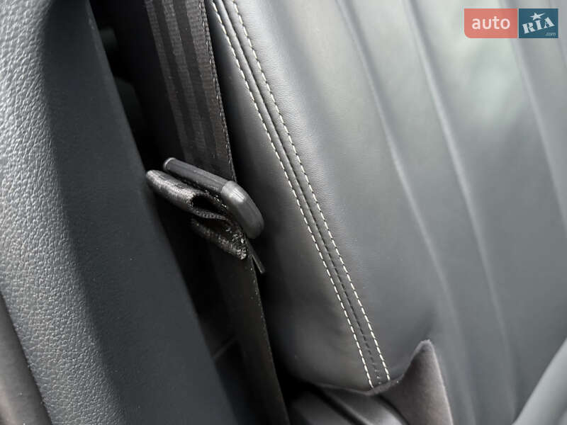 Внедорожник / Кроссовер Audi Q7 2017 в Ровно