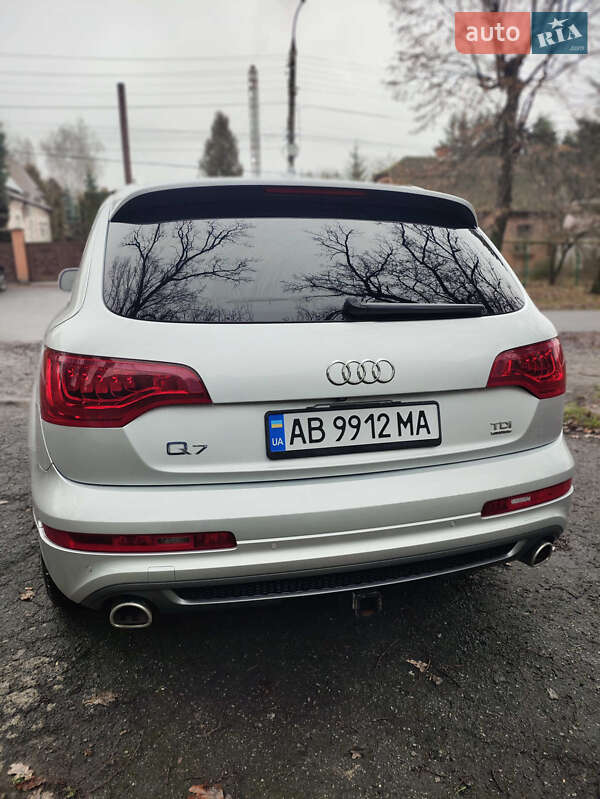 Позашляховик / Кросовер Audi Q7 2014 в Вінниці