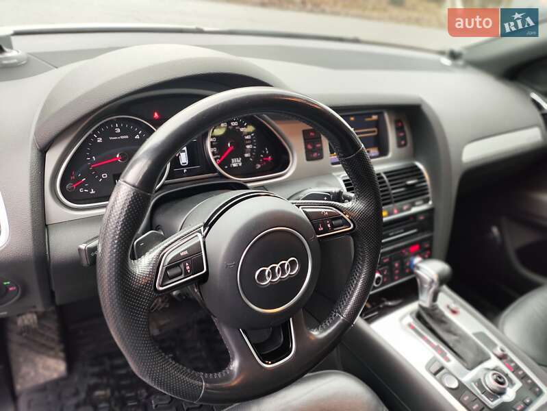 Позашляховик / Кросовер Audi Q7 2014 в Вінниці