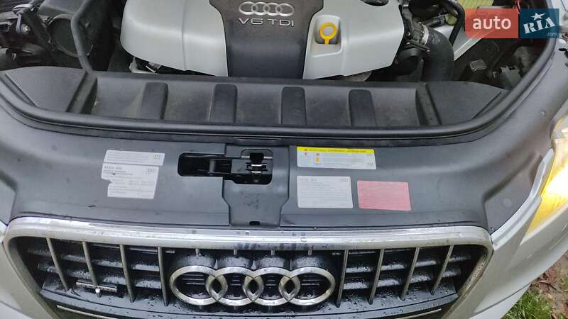 Позашляховик / Кросовер Audi Q7 2014 в Вінниці