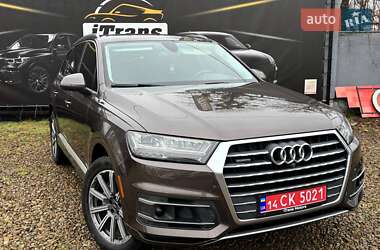 Позашляховик / Кросовер Audi Q7 2017 в Стрию