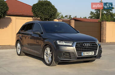 Позашляховик / Кросовер Audi Q7 2016 в Павлограді