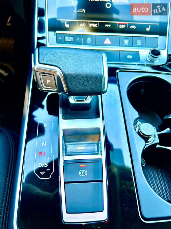 Внедорожник / Кроссовер Audi Q7 2022 в Тернополе