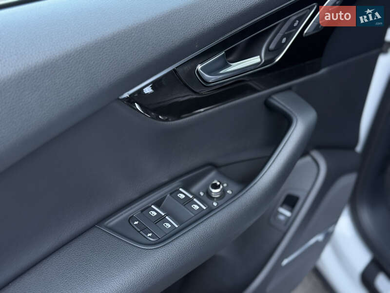 Внедорожник / Кроссовер Audi Q7 2018 в Львове