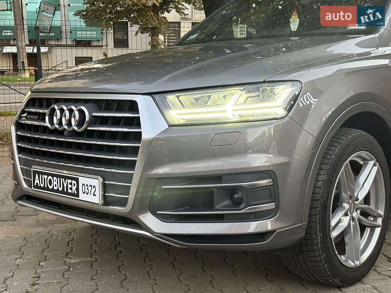 Позашляховик / Кросовер Audi Q7 2016 в Чернівцях фото 6 Позашляховик / Кросовер Audi Q7 2016 в Чернівцях