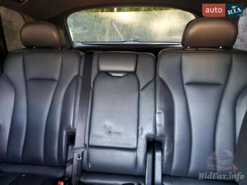 Внедорожник / Кроссовер Audi Q7 2015 в Шептицькому