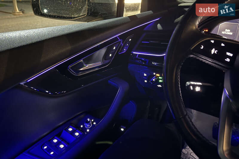 Внедорожник / Кроссовер Audi Q7 2017 в Кривом Роге фото 14 Внедорожник / Кроссовер Audi Q7 2017 в Кривом Роге