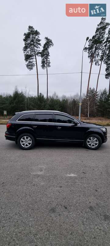 Позашляховик / Кросовер Audi Q7 2010 в Охтирці