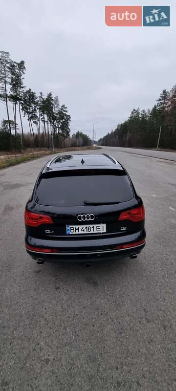 Позашляховик / Кросовер Audi Q7 2010 в Охтирці