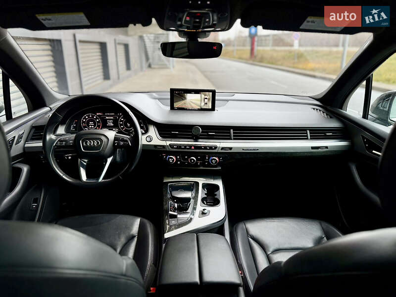 Позашляховик / Кросовер Audi Q7 2019 в Києві