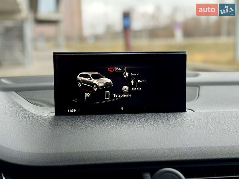 Позашляховик / Кросовер Audi Q7 2019 в Києві