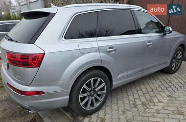 Внедорожник / Кроссовер Audi Q7 2015 в Киеве
