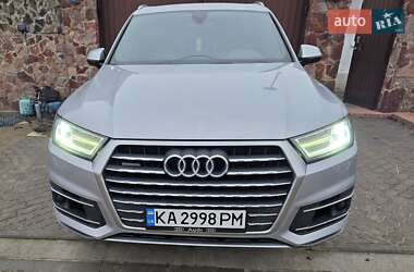 Внедорожник / Кроссовер Audi Q7 2015 в Киеве