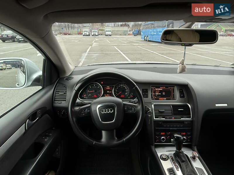 Внедорожник / Кроссовер Audi Q7 2008 в Киеве фото 13 Внедорожник / Кроссовер Audi Q7 2008 в Киеве