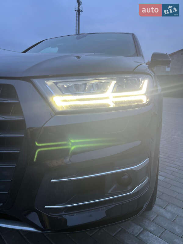 Позашляховик / Кросовер Audi Q7 2016 в Хусті фото 2 Позашляховик / Кросовер Audi Q7 2016 в Хусті