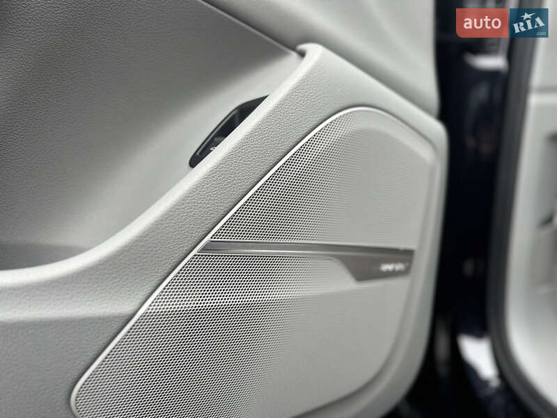 Внедорожник / Кроссовер Audi Q7 2017 в Владимире