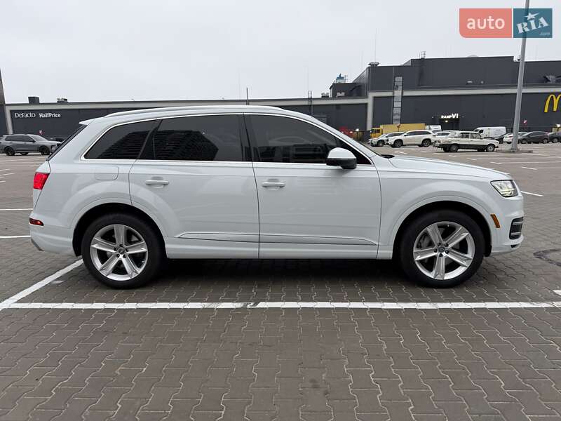 Внедорожник / Кроссовер Audi Q7 2019 в Киеве фото 3 Внедорожник / Кроссовер Audi Q7 2019 в Киеве