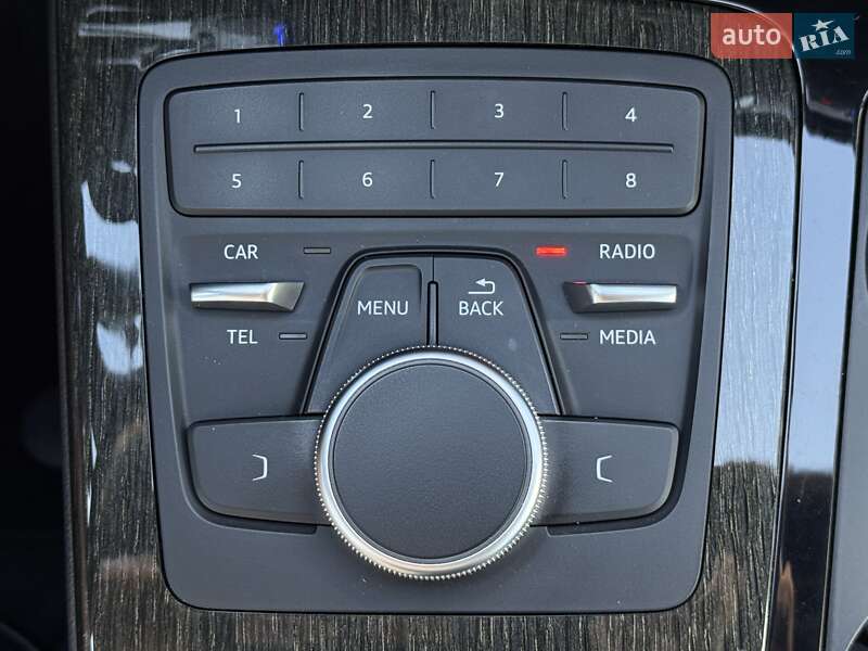 Внедорожник / Кроссовер Audi Q7 2016 в Днепре