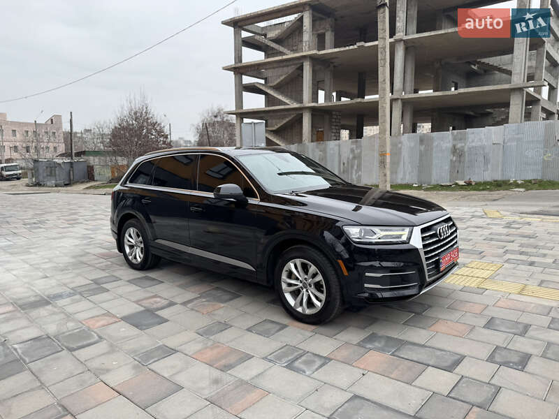 Позашляховик / Кросовер Audi Q7 2017 в Запоріжжі
