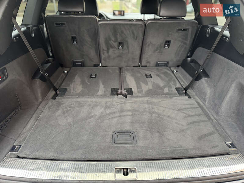 Позашляховик / Кросовер Audi Q7 2017 в Запоріжжі