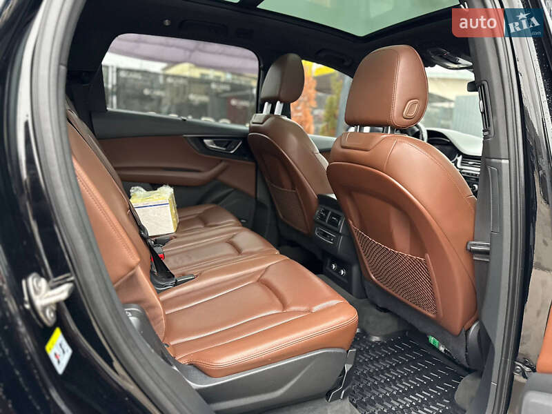 Внедорожник / Кроссовер Audi Q7 2017 в Киеве фото 13 Внедорожник / Кроссовер Audi Q7 2017 в Киеве