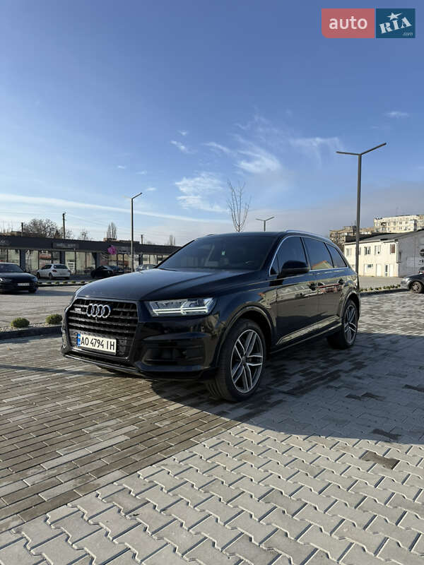Внедорожник / Кроссовер Audi Q7 2016 в Ужгороде фото 8 Внедорожник / Кроссовер Audi Q7 2016 в Ужгороде