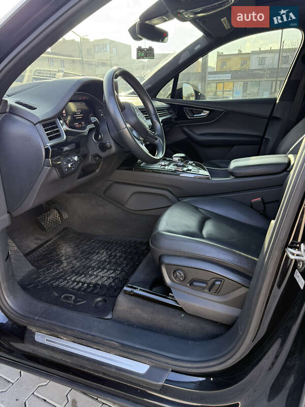 Внедорожник / Кроссовер Audi Q7 2016 в Ужгороде фото 33 Внедорожник / Кроссовер Audi Q7 2016 в Ужгороде