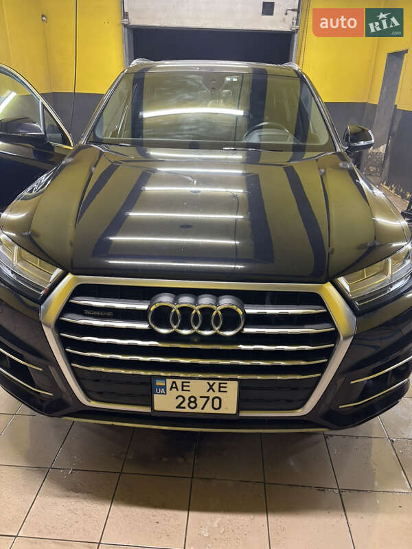 Audi Q7 2018