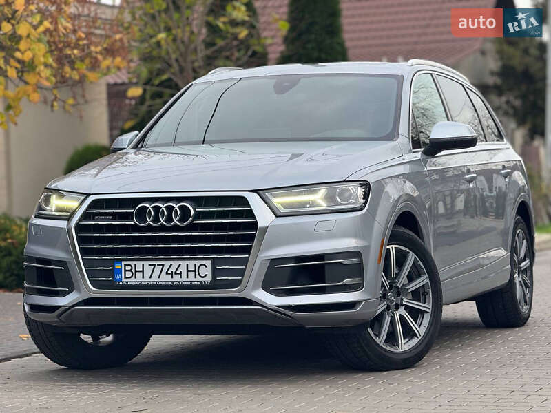 Внедорожник / Кроссовер Audi Q7 2017 в Одессе