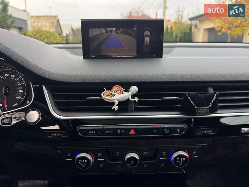 Внедорожник / Кроссовер Audi Q7 2017 в Одессе