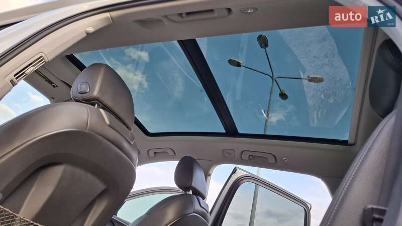 Позашляховик / Кросовер Audi Q7 2015 в Дніпрі
