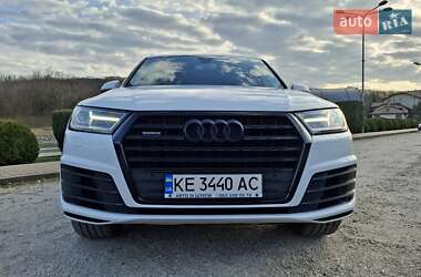 Позашляховик / Кросовер Audi Q7 2015 в Дніпрі