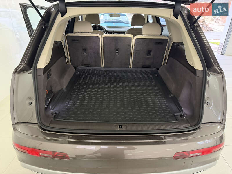 Внедорожник / Кроссовер Audi Q7 2015 в Харькове фото 8 Внедорожник / Кроссовер Audi Q7 2015 в Харькове