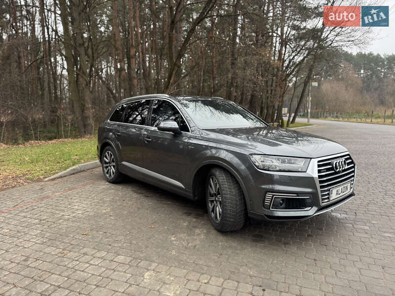 Внедорожник / Кроссовер Audi Q7 2016 в Львове фото 2 Внедорожник / Кроссовер Audi Q7 2016 в Львове